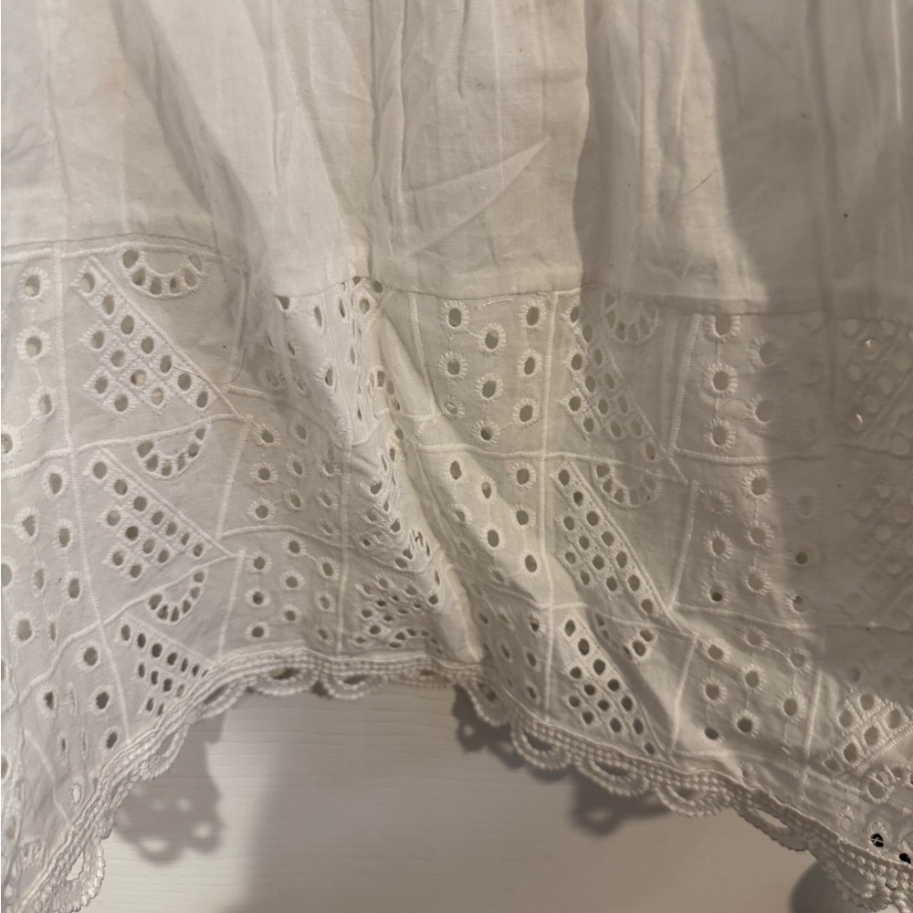 Anthropologie Ever That Girl Flutter Sleeve Eyelet Tunic - Picture 8 of 15